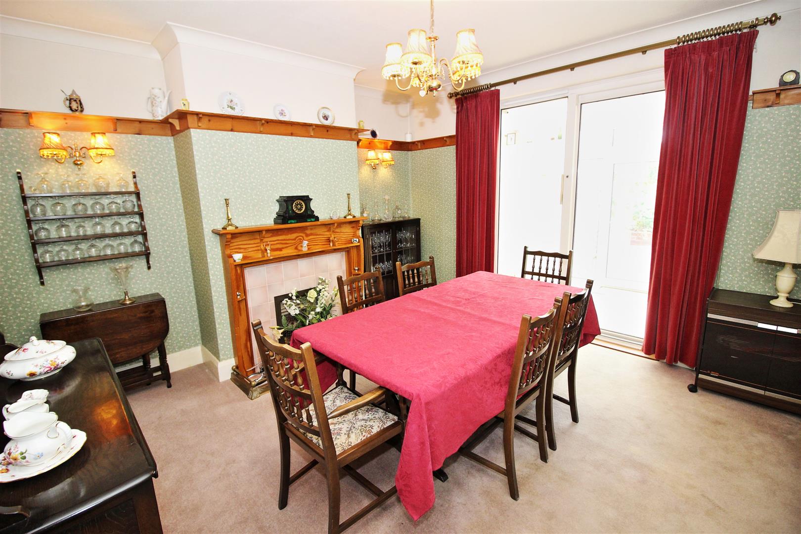 Derby Road, Bramcote, Nottingham Robert Ellis Estate Agents